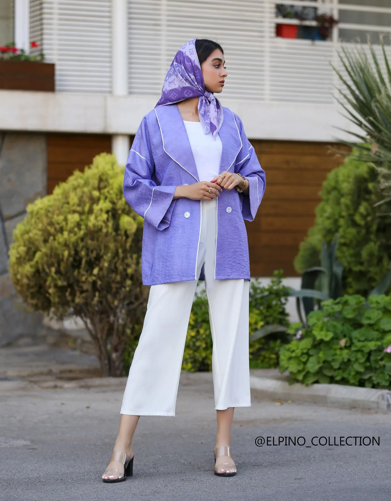 نمونه‌کار