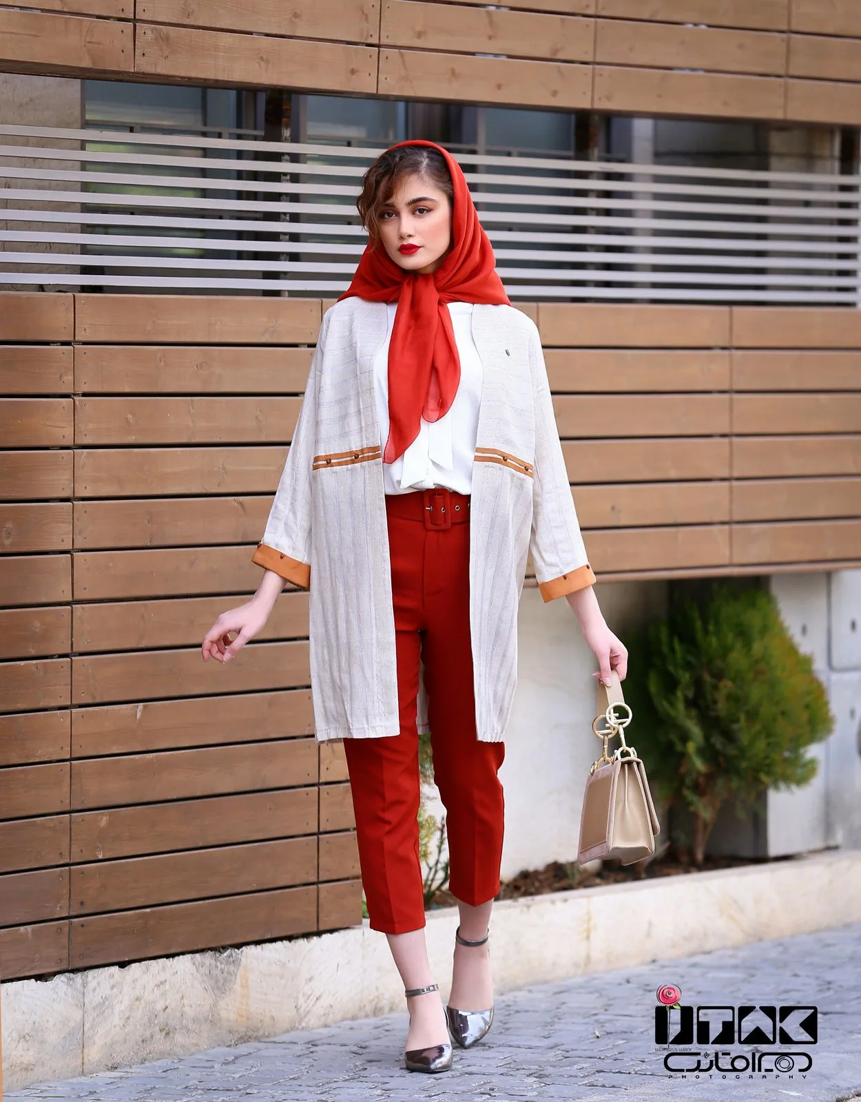 نمونه‌کار